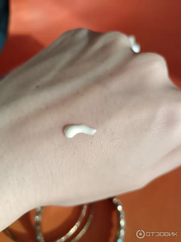 Легкий солнцезащитный флюид для лица La Roche-Posay Anthelios Uvair SPF50 PA