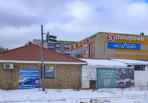 Задворки отеля