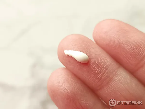 Легкий солнцезащитный флюид для лица La Roche-Posay Anthelios Uvair SPF50 PA
