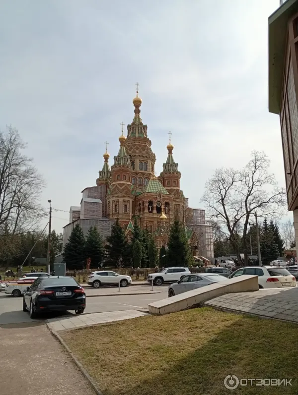 Собор Петра и Павла в Петергофе (Россия, Санкт-Петербург) фото