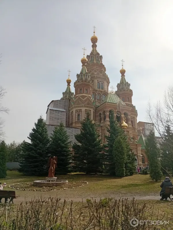 Собор Петра и Павла в Петергофе (Россия, Санкт-Петербург) фото
