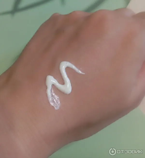 Легкий солнцезащитный флюид для лица La Roche-Posay Anthelios Uvair SPF50 PA