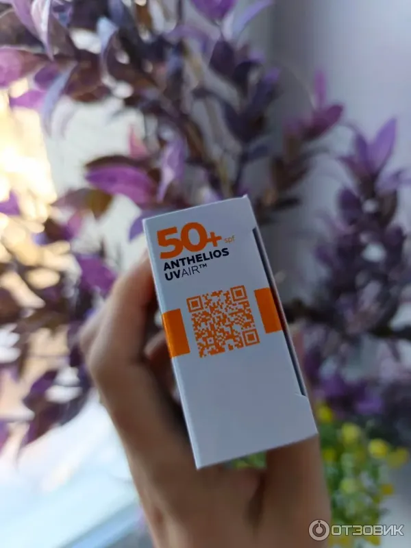 Легкий солнцезащитный флюид для лица La Roche-Posay Anthelios Uvair SPF50PA фото