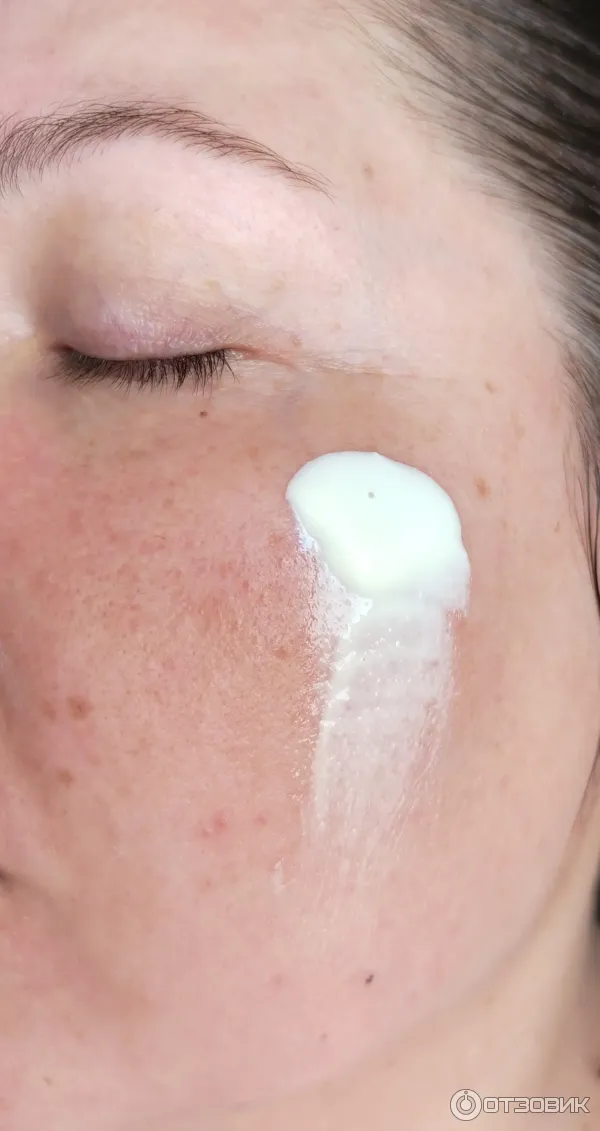 Легкий солнцезащитный флюид для лица La Roche-Posay Anthelios Uvair SPF50PA фото