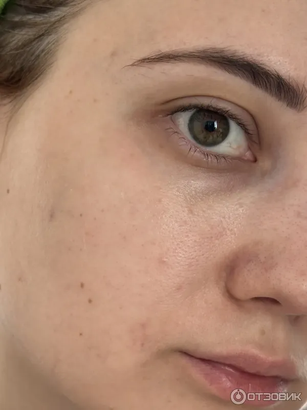 ANTHELIOS UVAIR Легкий солнцезащитный флюид для лица SPF50 PA. Бренд LA ROCHE-POSAY.