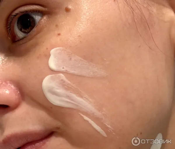 Легкий солнцезащитный флюид для лица La Roche-Posay Anthelios Uvair SPF50PA фото