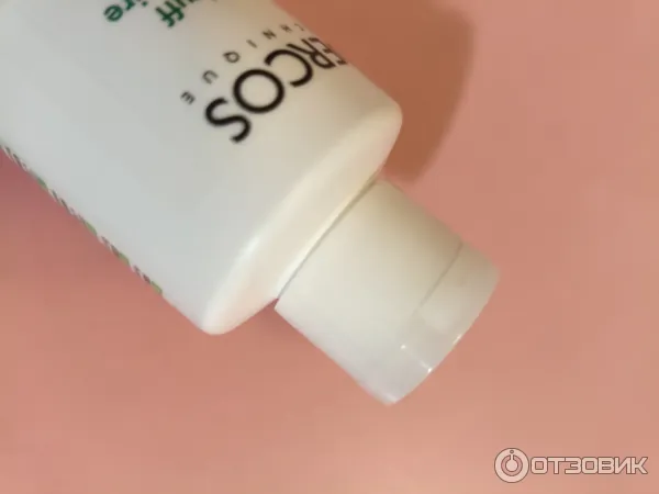 Шампунь Vichy Dercos против перхоти для чувствительной кожи головы фото