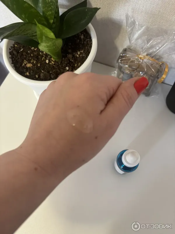 Концентрированная сыворотка против морщин La Roche-Posay Hyalu B5 фото