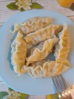 Дамплинги Bibigo "Королевские со свининой и овощами" фото