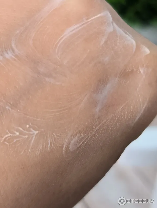 Легкий солнцезащитный флюид для лица La Roche-Posay Anthelios Uvair SPF50PA фото