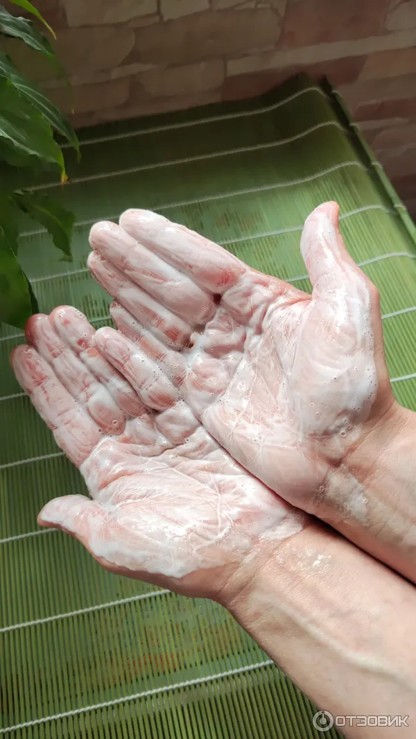 Крем-гель La Roche-Posay Effaclar H Iso-Biome фото